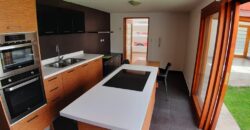 VENDO Casa Dentro de Conjunto Lumbisi,Cumbaya